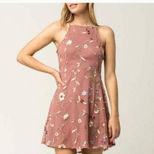 Ivy + Main Pink Floral Dress Preppy Boho Streetwear Party Wedding Size S